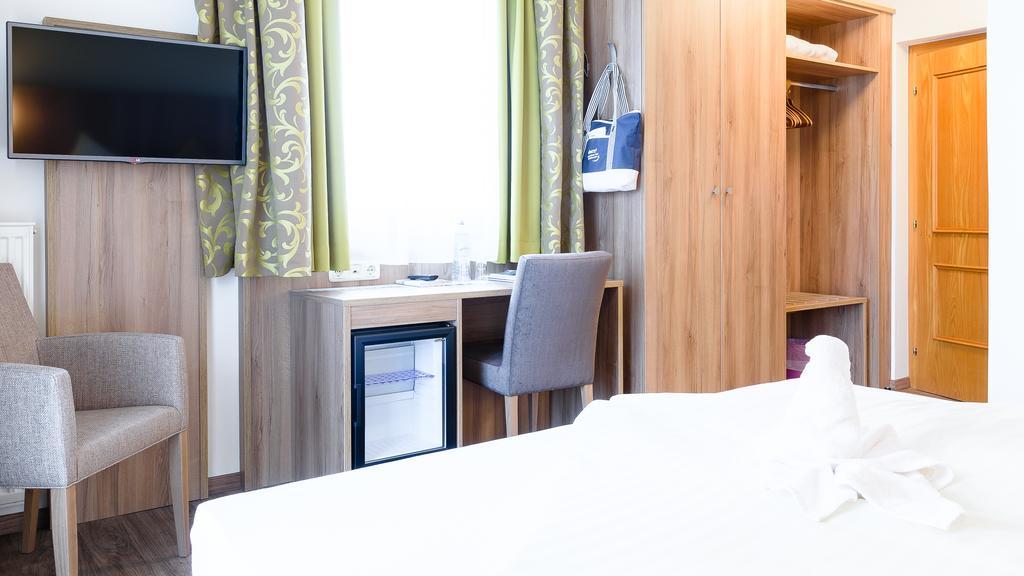 Hotel Marko Sankt Kanzian am Klopeiner See Ruang foto